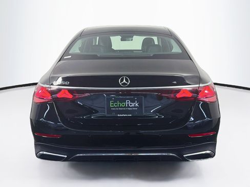 Used 2025 Mercedes-Benz E 350 Sedan w/ Winter Package image 7