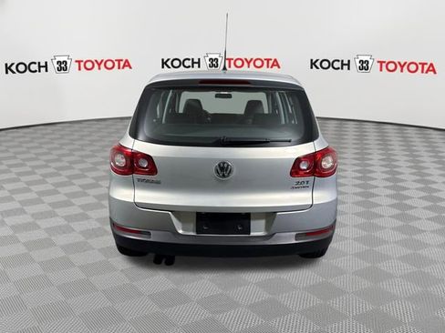 Used 2010 Volkswagen Tiguan SE AWD/4WD image 7
