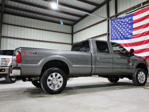 Used 2014 Ford F350 Lariat w/ Lariat Ultimate Package image 12