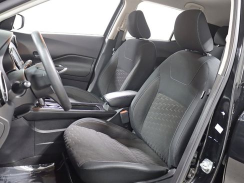 Used 2022 Nissan Kicks SV image 20