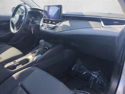 Certified 2025 Toyota Corolla LE FWD image 25