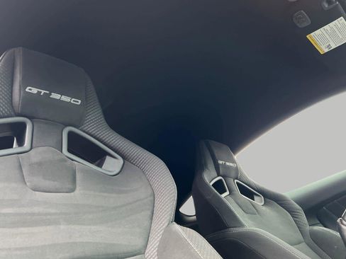 Used 2017 Ford Mustang Shelby GT350 w/ Electronics Package image 17