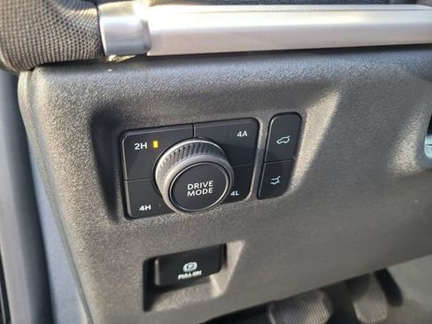 Certified 2025 Ford Expedition Max Active AWD/4WD image 17