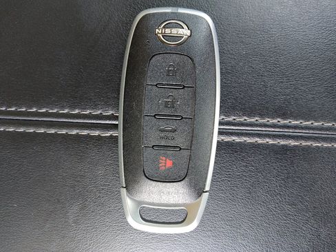 Used 2024 Nissan Sentra SV FWD image 32