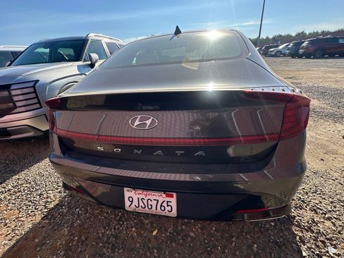 Used 2023 Hyundai Sonata SEL w/ Convenience Package FWD image 6