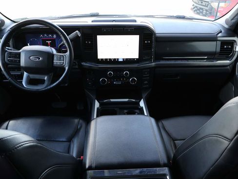 Used 2024 Ford F250 Lariat image 11