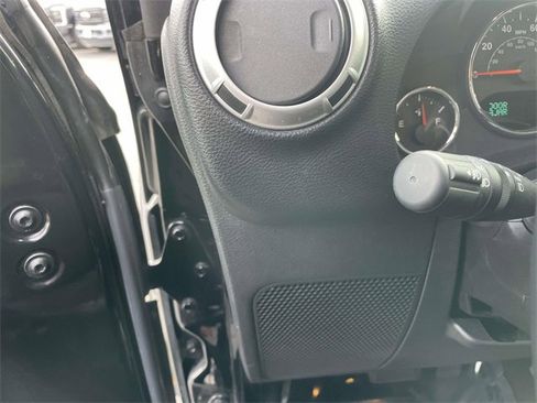 Used 2015 Jeep Wrangler Sport image 13