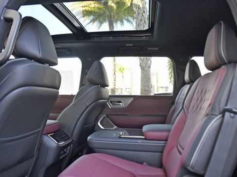 New 2026 INFINITI QX80 Autograph w/ Premium Cargo Package image 26