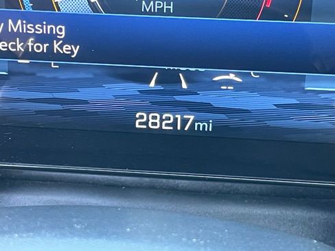 Used 2025 Chevrolet Equinox LT image 42