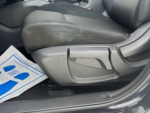 Used 2018 Nissan Rogue S FWD image 24
