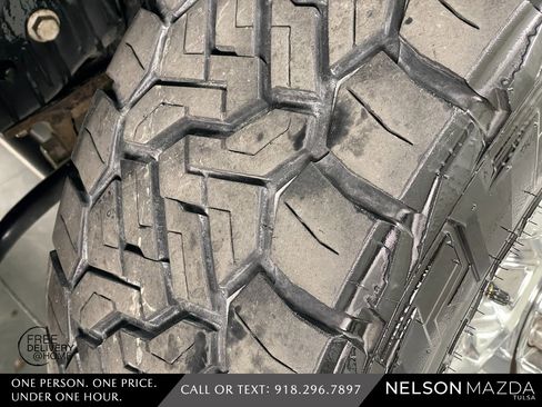 Used 2017 Ford F350 Lariat w/ Lariat Ultimate Package image 14