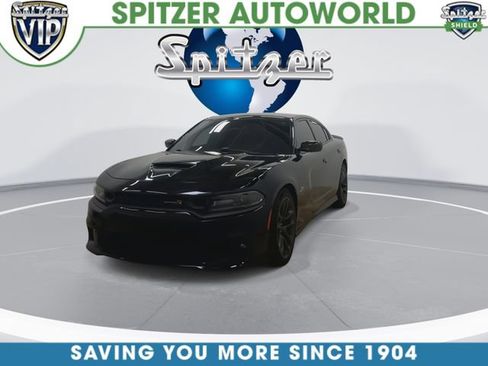 Used 2020 Dodge Charger Scat Pack RWD image 4