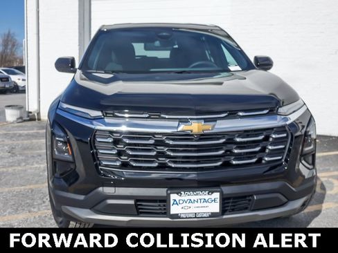 New 2026 Chevrolet Equinox LT w/ LPO, Floor Liner Package image 10