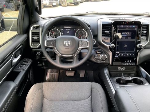 Used 2025 RAM 1500 Lone Star image 5