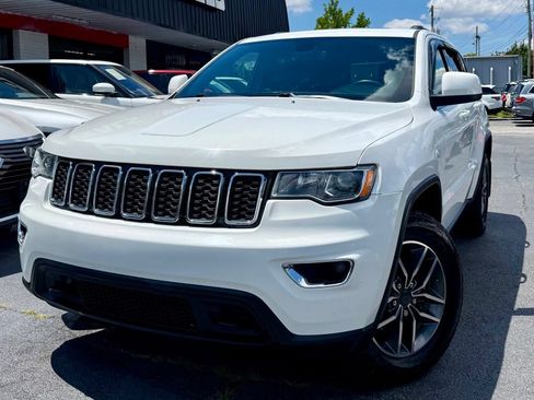 Used 2020 Jeep Grand Cherokee Laredo w/ Quick Order Package 2BN North AWD/4WD image 1
