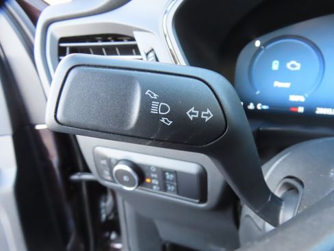 Used 2023 Ford Escape ST-Line Elite image 24