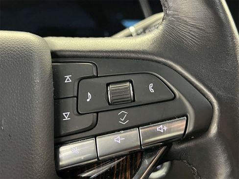 Certified 2023 Cadillac Escalade ESV Luxury image 19