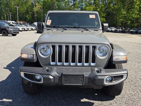 Used 2021 Jeep Wrangler Unlimited Sahara w/ Uconnect 4C Nav & Sound Group AWD/4WD image 2