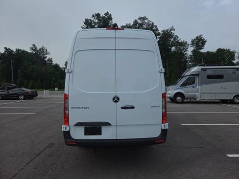 New 2026 Mercedes-Benz Sprinter 2500 image 5