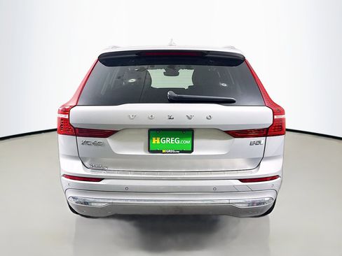 Used 2023 Volvo XC60 B5 Plus w/ Protection Package Premier image 8