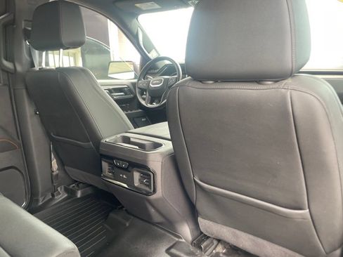 Used 2024 GMC Sierra 1500 AT4 w/ Technology Package AWD/4WD image 23
