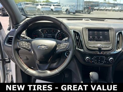Used 2024 Chevrolet Equinox RS FWD image 17