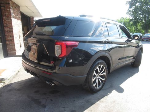 Used 2020 Ford Explorer ST w/ Premium Technology Package AWD/4WD image 10