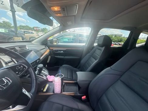 Used 2022 Honda CR-V Touring image 4