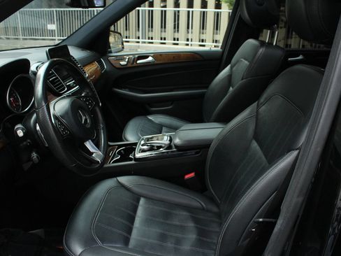Used 2018 Mercedes-Benz GLS 450 4MATIC w/ Premium Package image 14