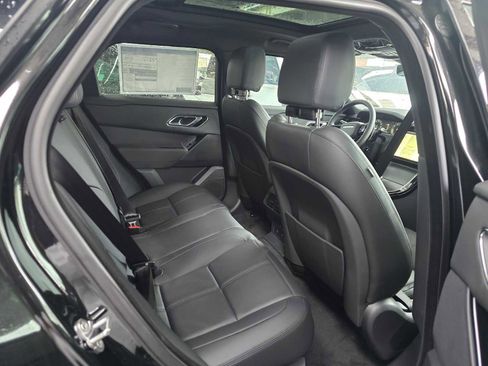 New 2024 Land Rover Range Rover Velar Dynamic SE image 10