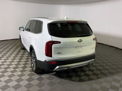 Used 2020 Kia Telluride EX w/ EX Premium Package AWD/4WD image 9