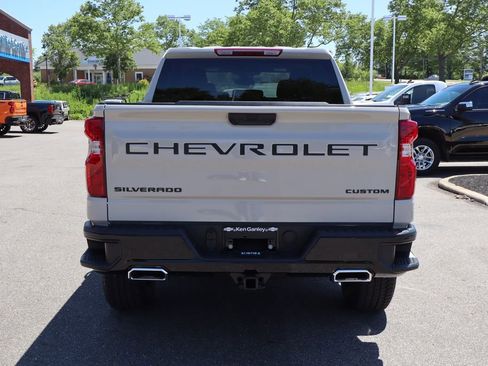 New 2026 Chevrolet Silverado 1500 Custom Trail Boss w/ LPO, Dark Essentials Package AWD/4WD image 33