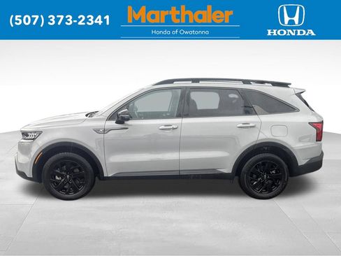 Used 2023 Kia Sorento S AWD/4WD image 2
