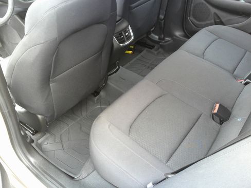 Used 2023 Chevrolet Malibu LT image 19