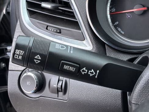 Used 2014 Buick Encore Convenience FWD image 27