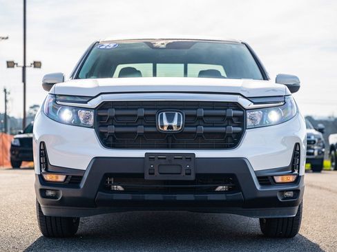 Used 2025 Honda Ridgeline RTL image 2