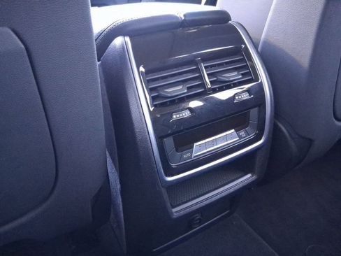 Used 2019 BMW X5 xDrive40i w/ Convenience Package image 29