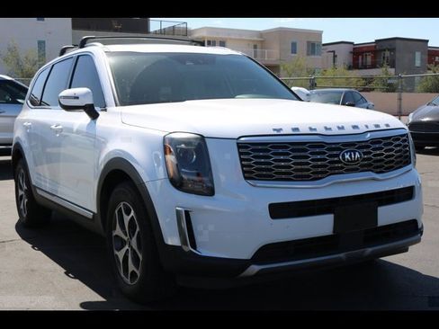 Used 2020 Kia Telluride EX AWD/4WD image 4