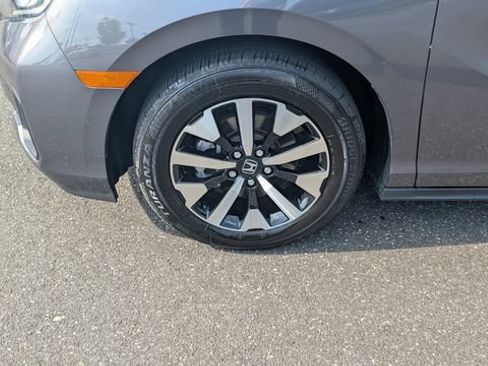 Certified 2026 Honda Odyssey EX-L image 4