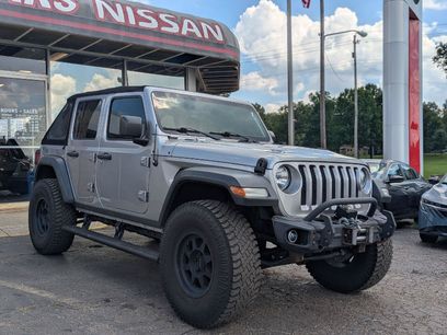 Used 2018 Jeep Wrangler Unlimited Sport S
