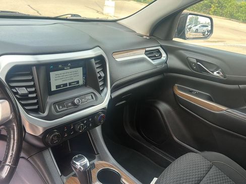Used 2019 GMC Acadia SLE AWD/4WD image 16