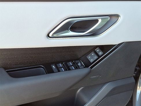 New 2026 Land Rover Range Rover Velar S image 8