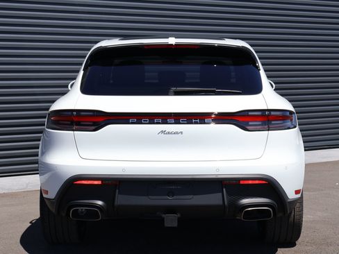 New 2026 Porsche Macan AWD/4WD image 10