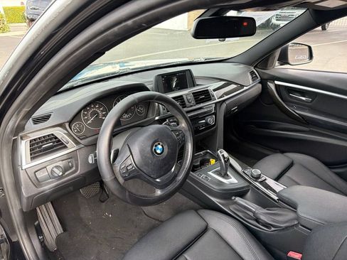 Used 2018 BMW 330i xDrive Sedan AWD/4WD image 10