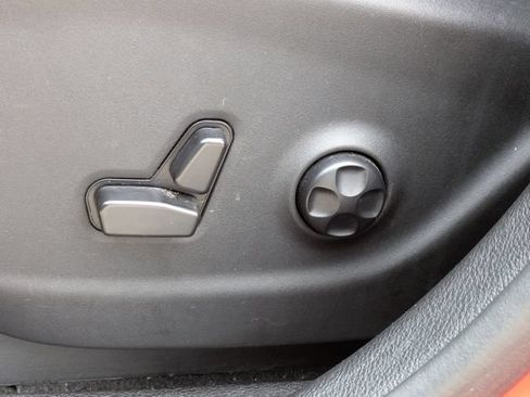 Certified 2021 Jeep Cherokee Latitude Plus FWD image 16