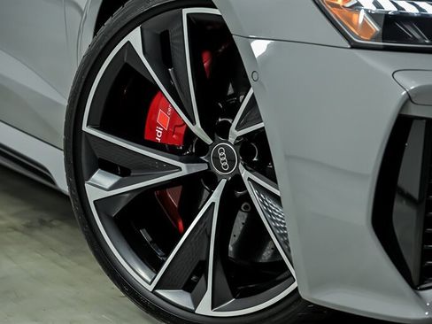 Used 2023 Audi RS 7 Sportback AWD/4WD image 3