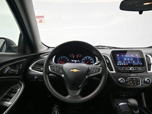 Used 2023 Chevrolet Malibu LT image 31