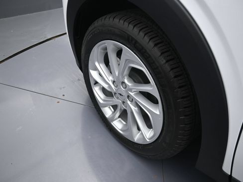 New 2027 Chevrolet Bolt LT FWD image 30