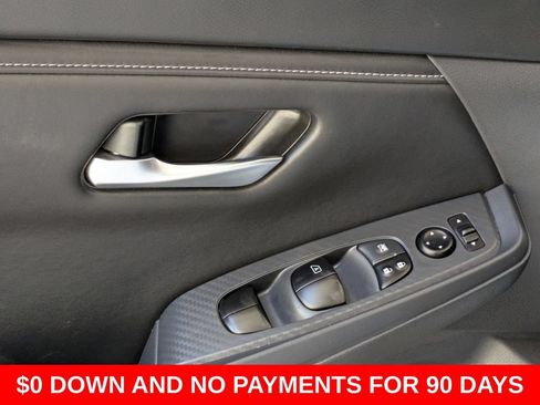 Used 2025 Nissan Sentra SV FWD image 11