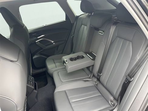 New 2025 Audi Q5 Premium Plus image 21